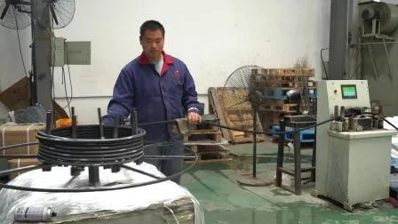 Tuyau en caoutchouc de mazout d'eau d'air de 20bar 300psi tressé par textile de tissu lisse pour des services industriels